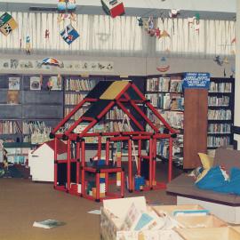 Elizabeth North Library, 27th Birthday: 1987