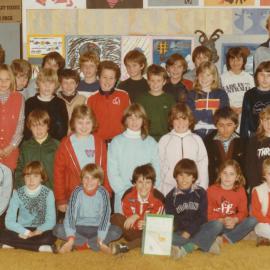 Make a book week: 1984