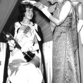 Miss Elizabeth Quest: 1963