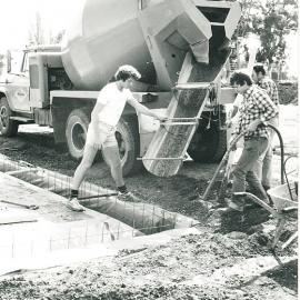 Grenville Centre construction: 1982