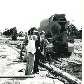Grenville Centre construction: 1982