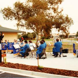 Grenville Centre, Elizabeth opening: 1983