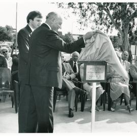 Grenville Centre, Elizabeth opening: 1983