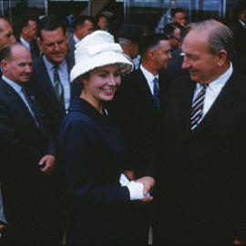 Elizabeth Town Centre Opening: 1960