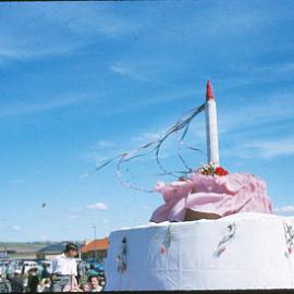 Elizabeth Town Opening: 1955