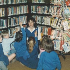 Elizabeth Public Library: 1987