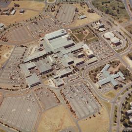 Elizabeth Town Centre: 1975