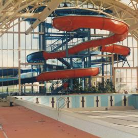 Elizabeth Aquadome : 1987