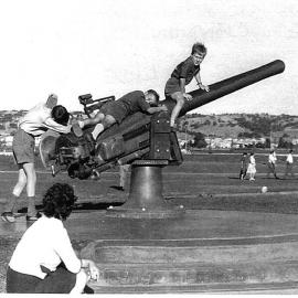 HMS Protector gun, Windsor Green, Elizabeth