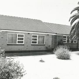 229 Woodford Road, Elizabeth North: 1987